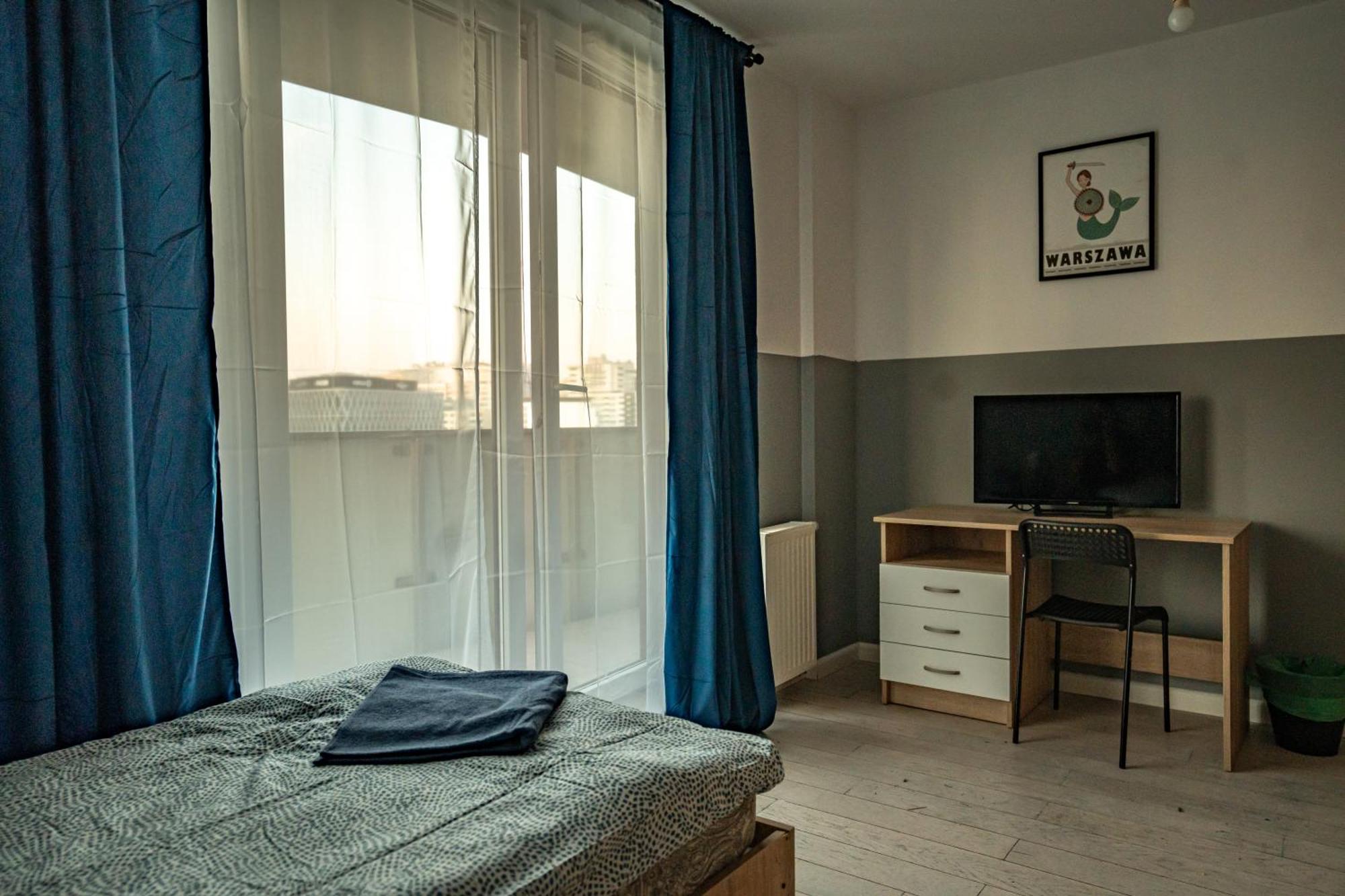Waw Pokoje Manhattan Varsovie Extérieur photo